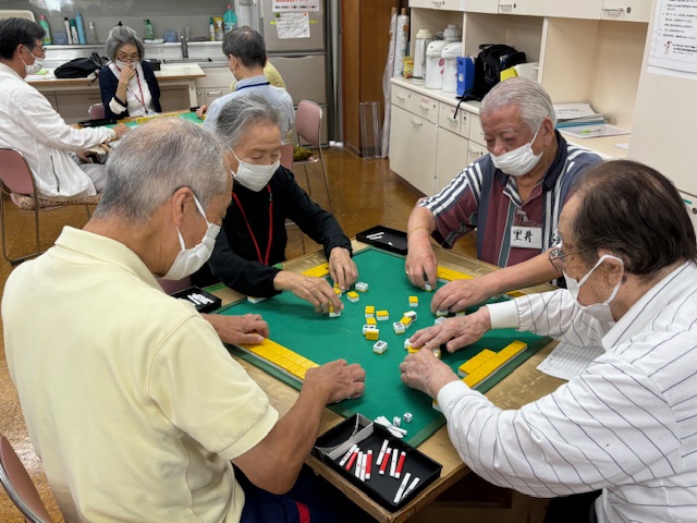 シニア会